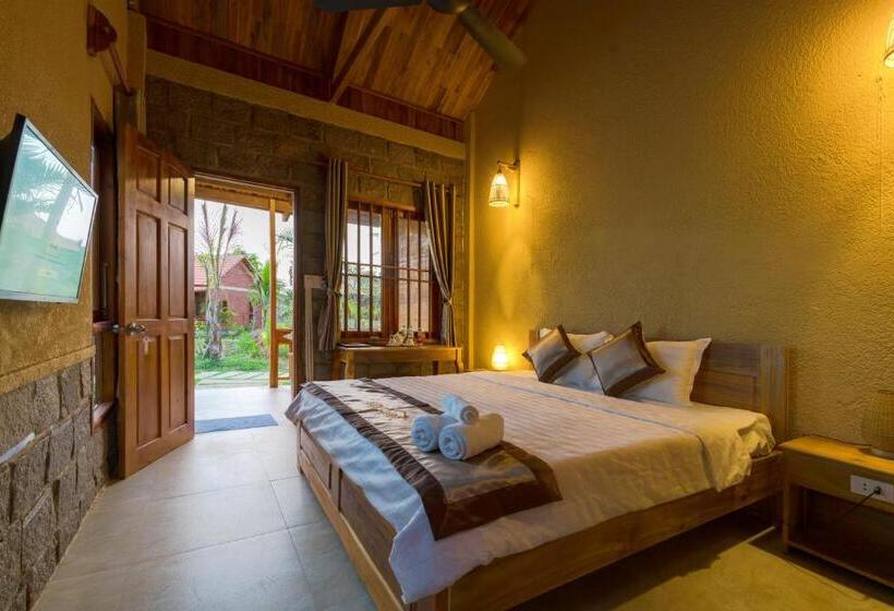 اتاق استاندارد با تخت بزرگ, Island Lodge Phu Quoc