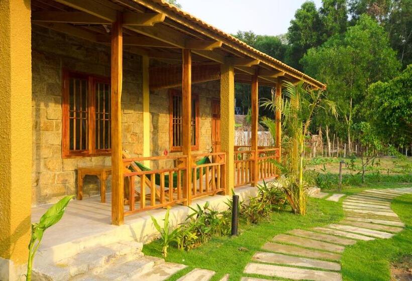 اتاق استاندارد با تخت بزرگ, Island Lodge Phu Quoc