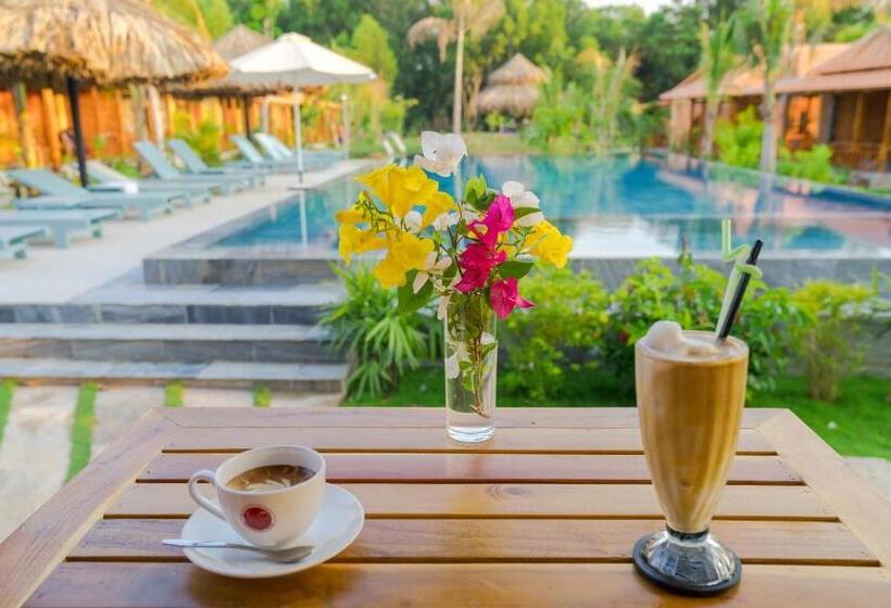 اتاق سوپریور سه تخته, Island Lodge Phu Quoc