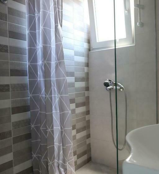 استودیوی استاندارد, Apartmani Afterglow