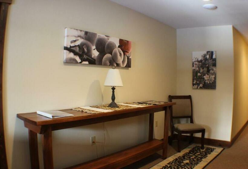 带大床的豪华间, Comforts Of Whidbey