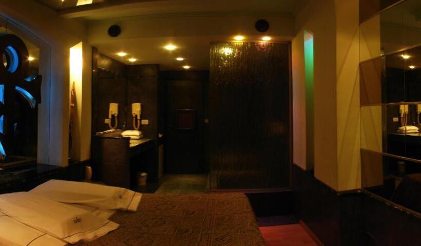 اتاق استاندارد, Dallas Hotel  Motel