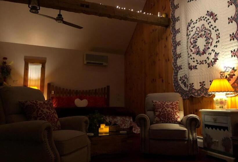 Люкс Deluxe Кровать Кинг, Hillside Farm B & B