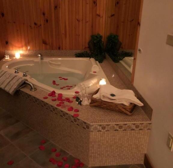 Люкс Deluxe Кровать Кинг, Hillside Farm B & B