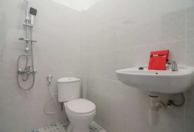 اتاق استاندارد, Reddoorz Near Sultan Thaha Airport Jambi