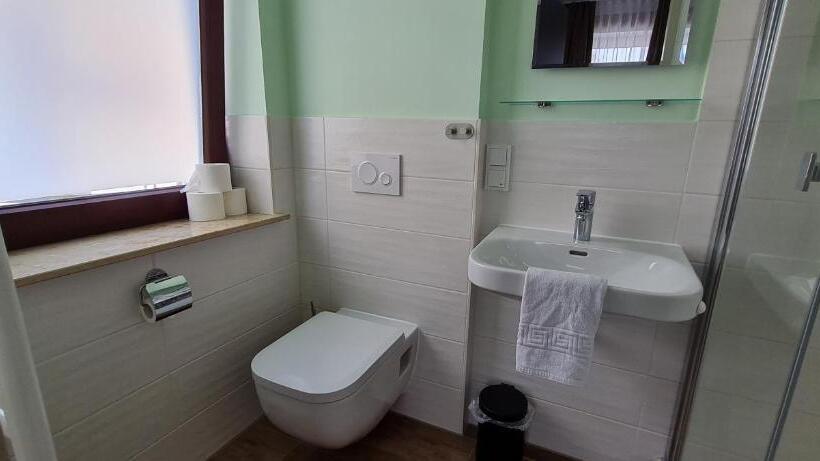 デラックスルーム, Pension Am Stern