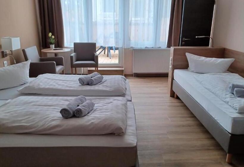 テラス付スタンダードルーム, Pension Am Stern