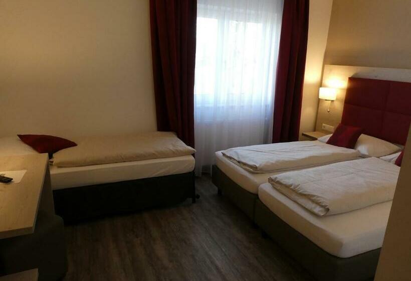 标准三人间, Gästehaus Stahuber