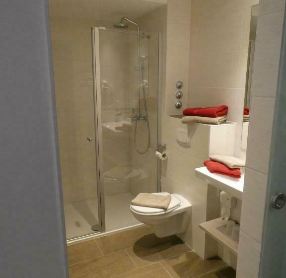 标准三人间, Gästehaus Stahuber