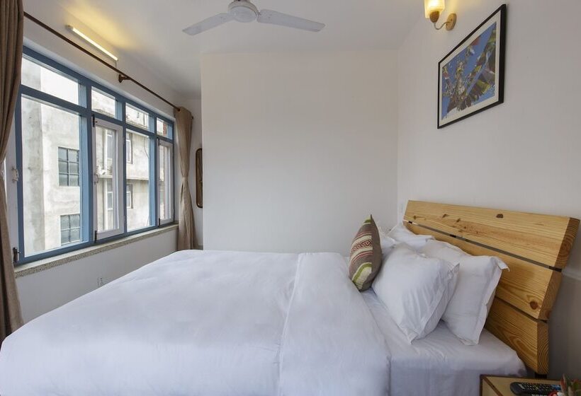 اتاق لوکس یک تخته, Pacific Guest House