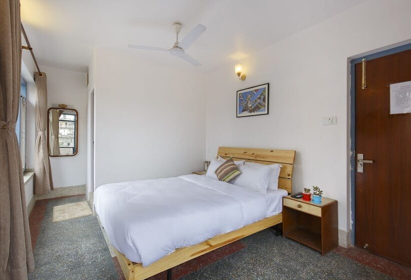 اتاق لوکس یک تخته, Pacific Guest House
