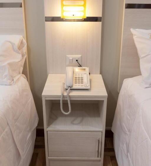 スタンダード4人部屋, Mercé