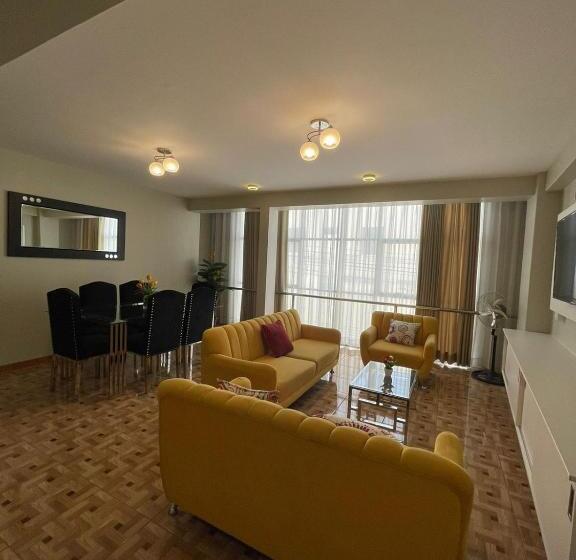 1ベッドルームアパートメント, Mercé