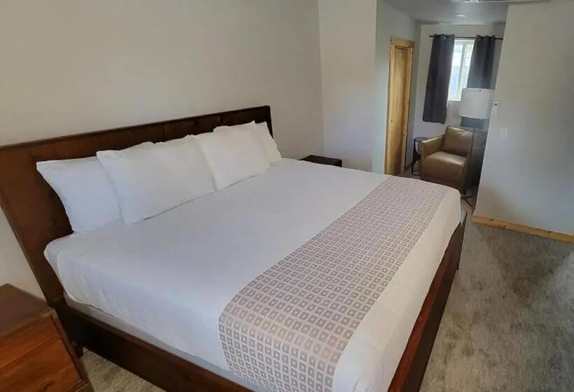 キングサイズベッドのスイートルーム, Topaz Lodge