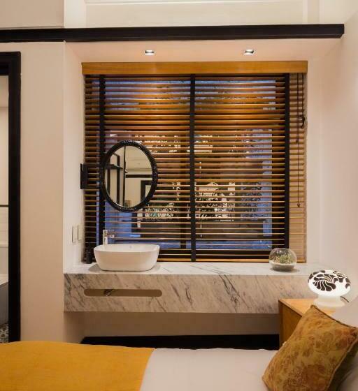 חדר סטנדרט, Fauna Montevideo