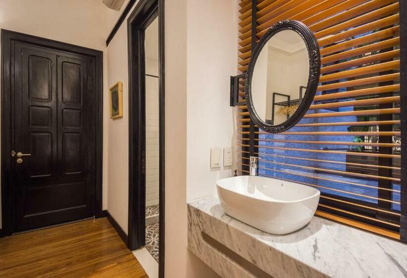 חדר סטנדרט, Fauna Montevideo