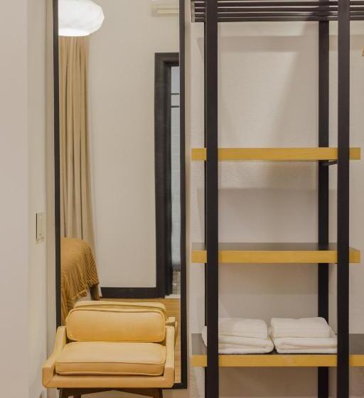 חדר סטנדרט, Fauna Montevideo