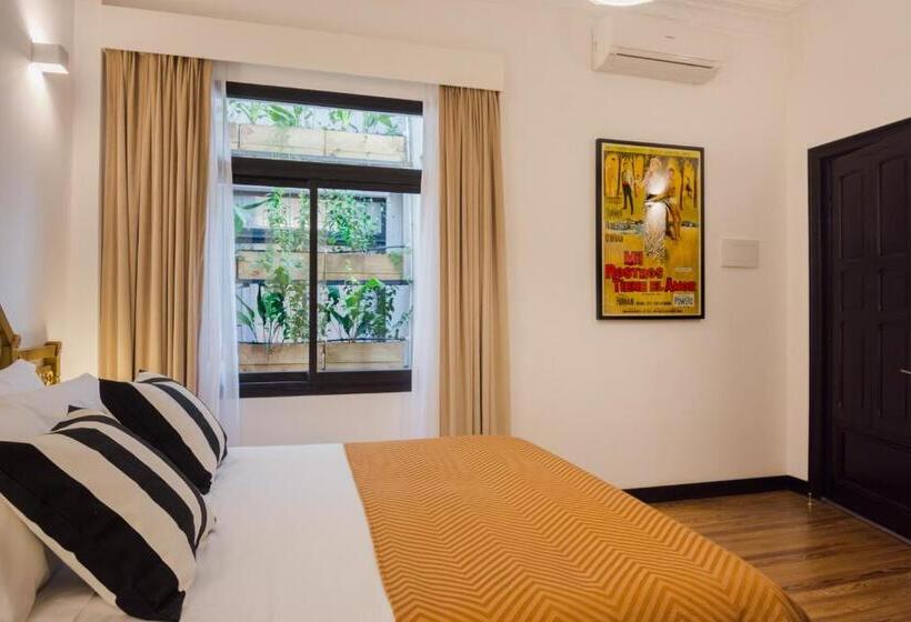 חדר סטנדרט, Fauna Montevideo