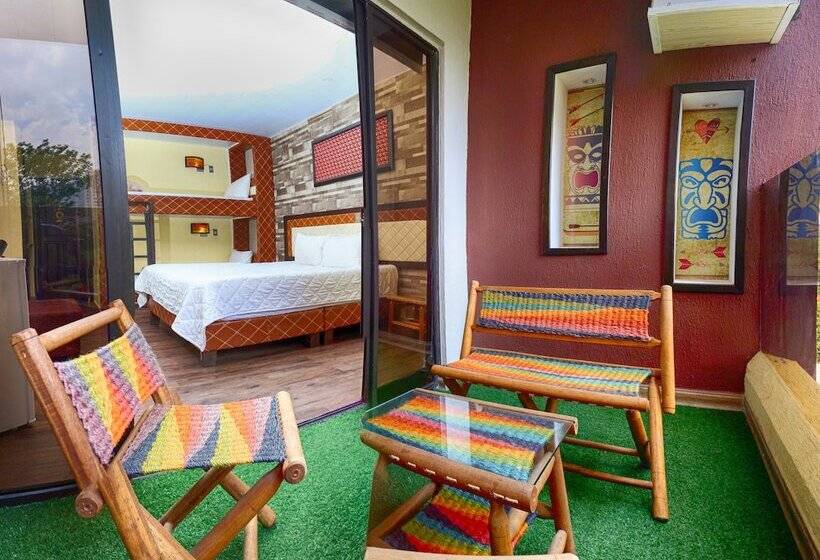 חדר סטנדרט לארבעה, Castillo Resort