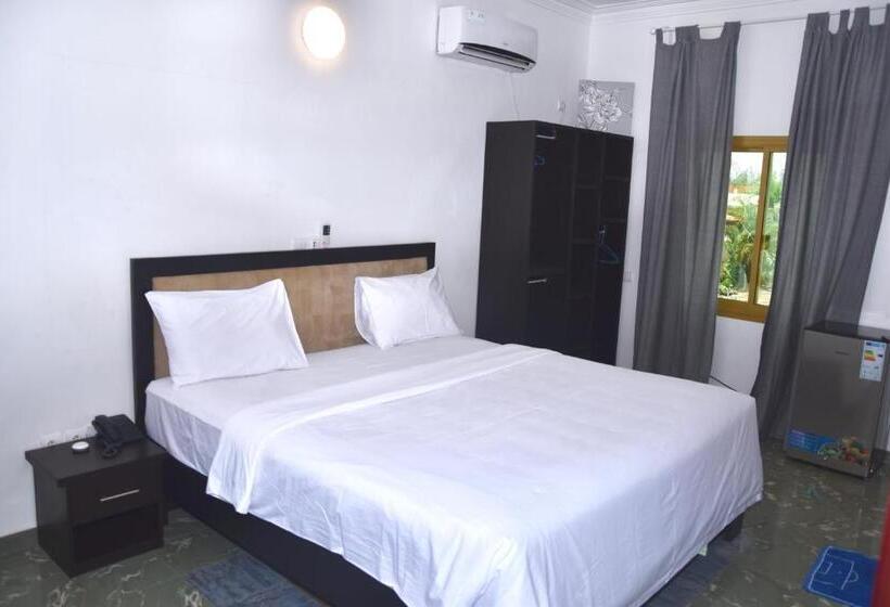 اتاق سوپریور, La Couronne Rw Hotel & Suites