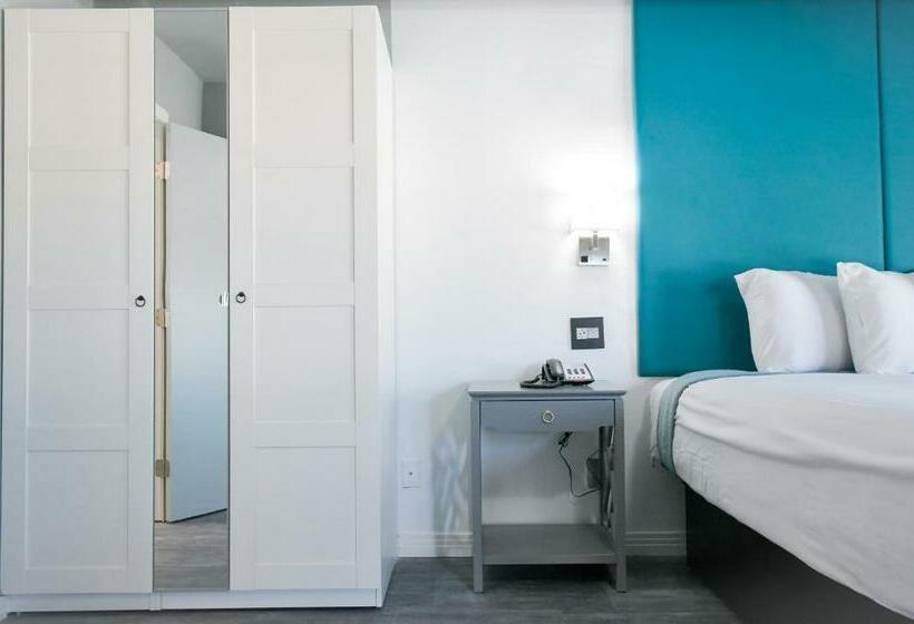 جناح ديلوكس سرير كينج, Tilbury Inn