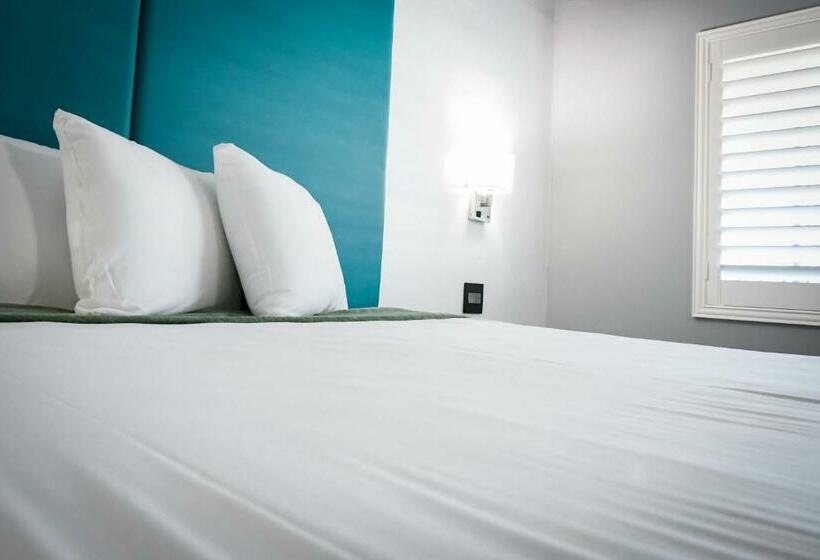 جناح ديلوكس سرير كينج, Tilbury Inn