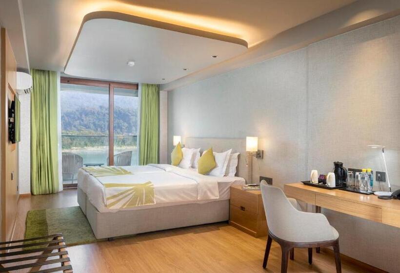 景色の見えるデラックスルーム, Modi Yoga Retreat