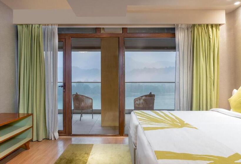 スイート, Modi Yoga Retreat