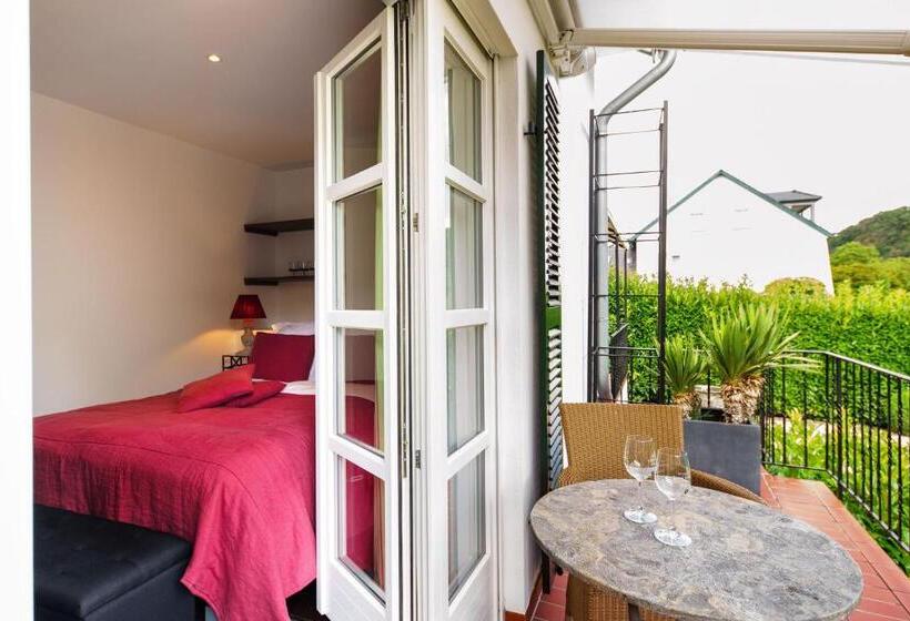 Номер Стандарт, Wein Und Landhaus Kallfels