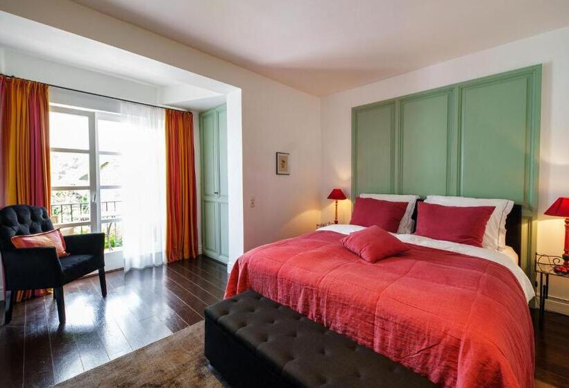 Номер Стандарт, Wein Und Landhaus Kallfels