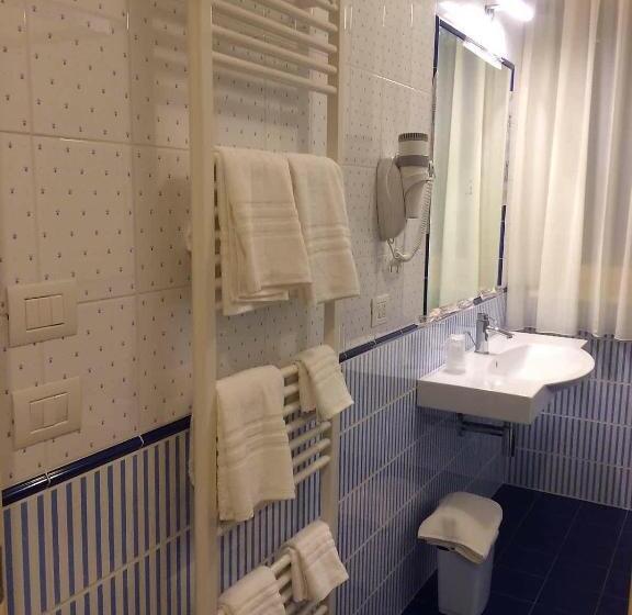 带1个卧室的带海景的公寓, Residence La Villa