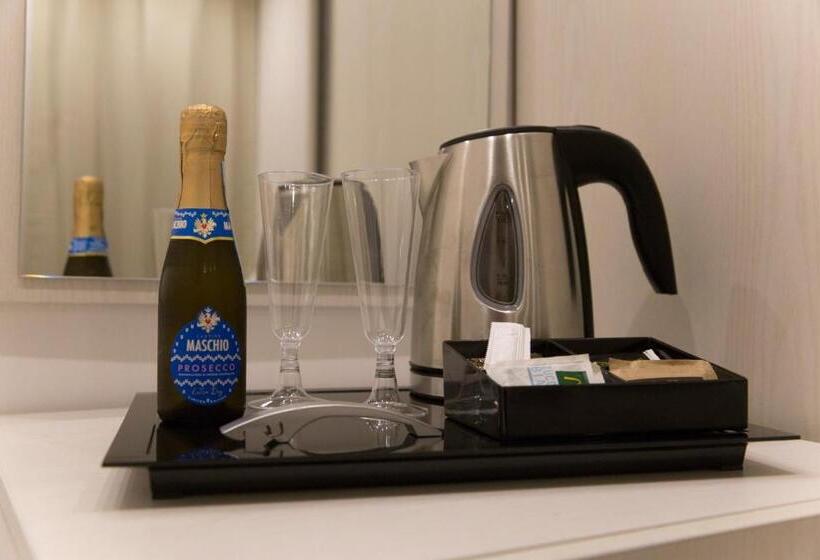 اتاق لوکس, B&b Rossini Luxury