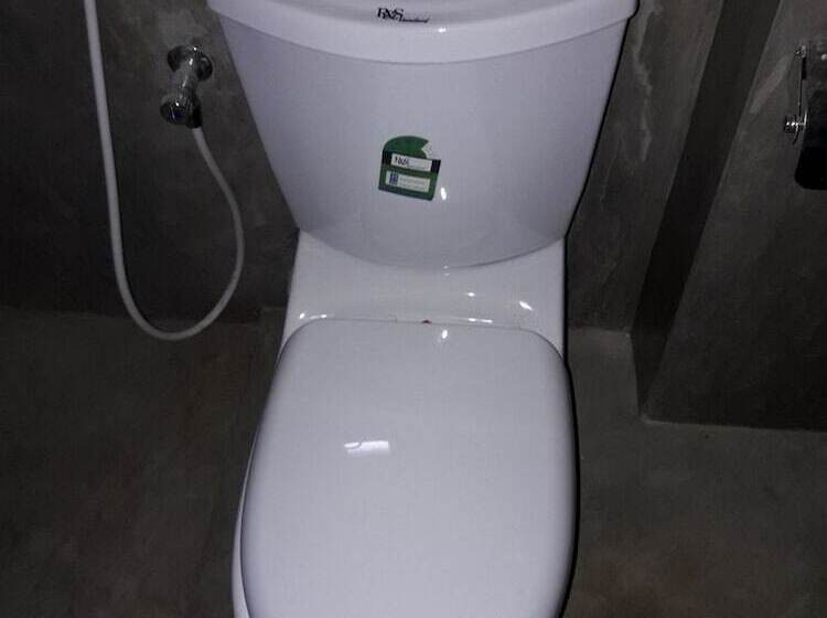 חדר דלוקס, Wattle Inn