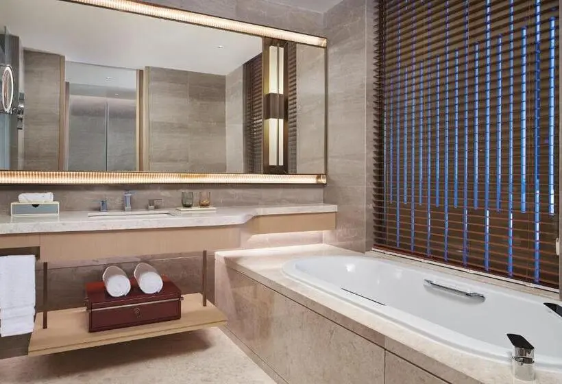 デラックスルーム, Sheraton Yunfu Xinxing