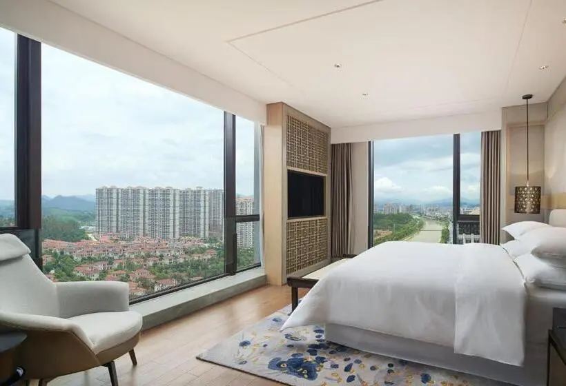 クラブスイート, Sheraton Yunfu Xinxing