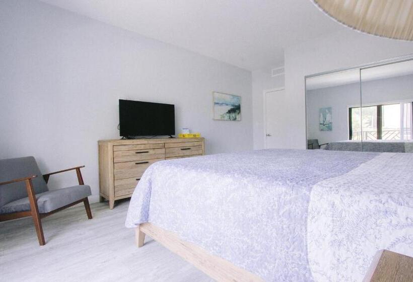 디럭스 스위트 킹 침대, Vistalmar Beach Resort