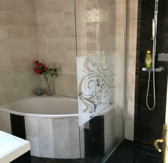 4인용 스탠다드 룸, Villa Gabychambres