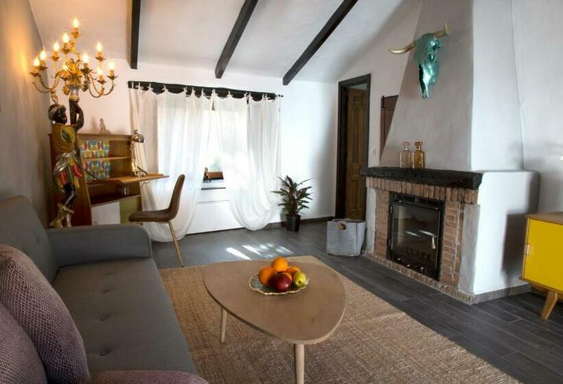 جناح ديلوكس, Boutique Hotel Rancho Los Lobos