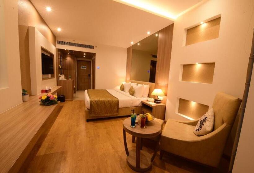 اتاق لوکس با تخت بزرگ, Surestay Plus By Best Western Amritsar