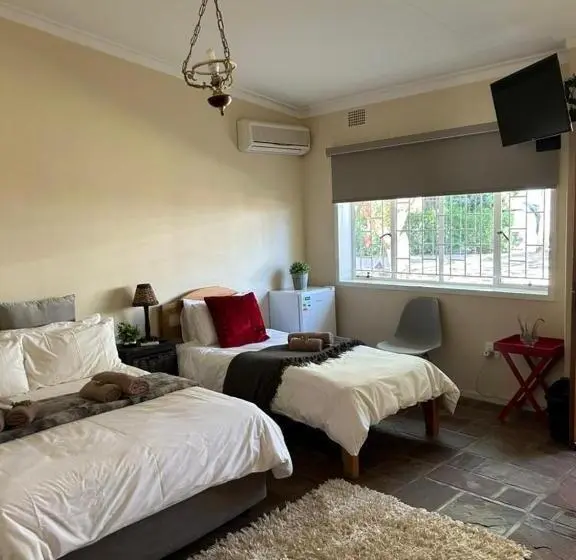 اتاق خانوادگی, Koha Guesthouse
