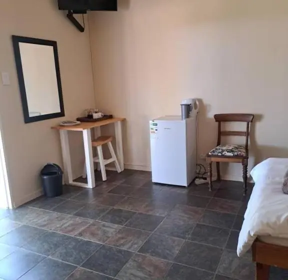 اتاق خانوادگی با سرویس بهداشتی مشترک, Koha Guesthouse