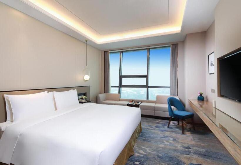 Номер Executive, Auto City Ruili