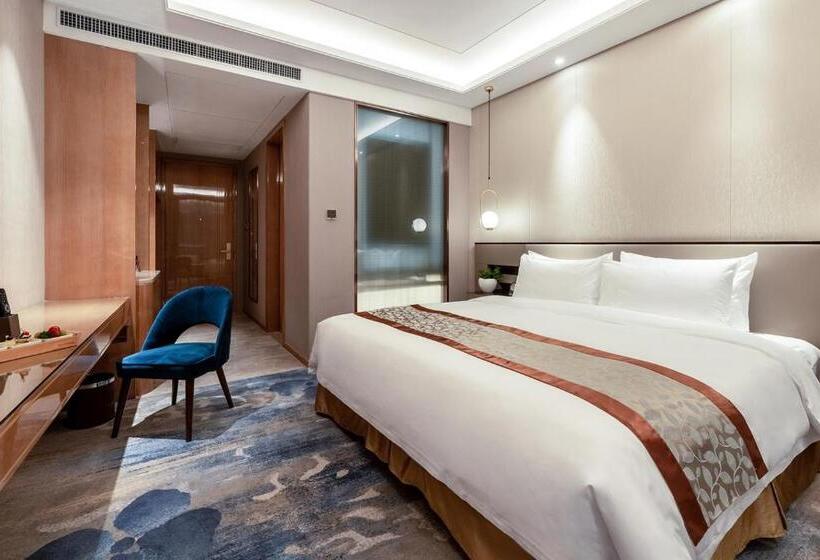 Номер Deluxe Вид на Сад, Auto City Ruili