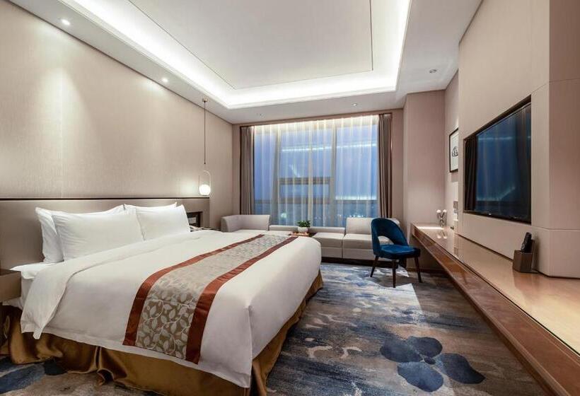 Номер Deluxe Вид на Сад, Auto City Ruili