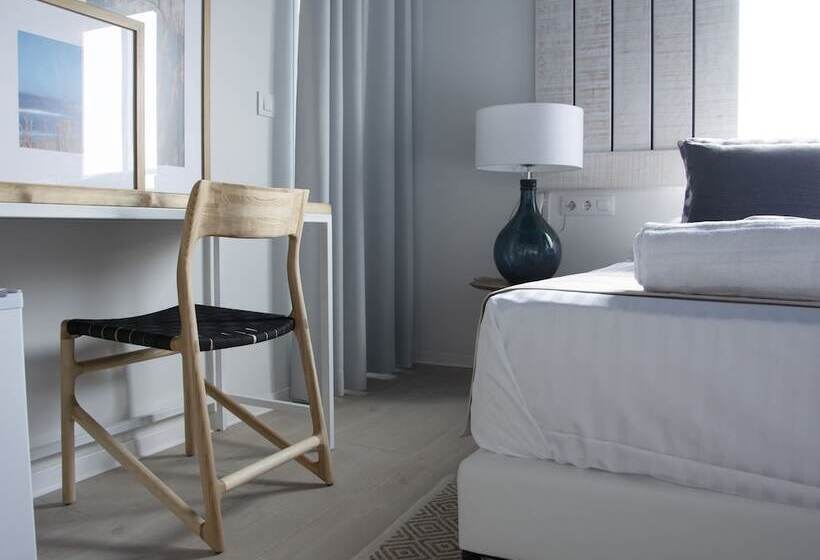 غرفة ديلوكس مزوَّدة بجاكوزي, You & Co. Saler Beach Boutique