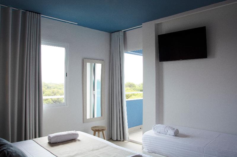 غرفة عائلية, You & Co. Saler Beach Boutique