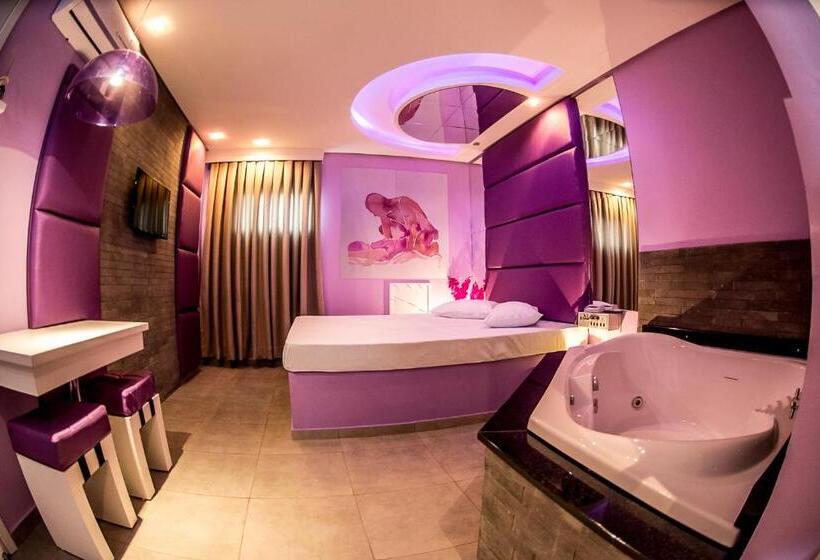 디럭스 스위트, Florence Motel Spa