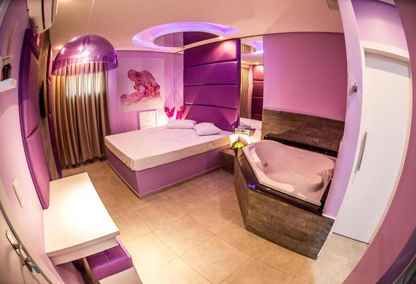 디럭스 스위트, Florence Motel Spa