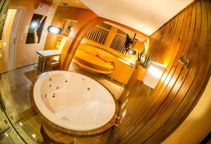 디럭스 스위트, Florence Motel Spa