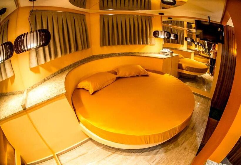 디럭스 스위트, Florence Motel Spa